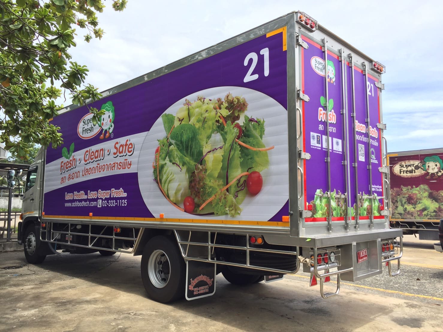 รับพิมพ์สติ๊กเกอร์ติดรถโฆษณาบรรทุก (15)